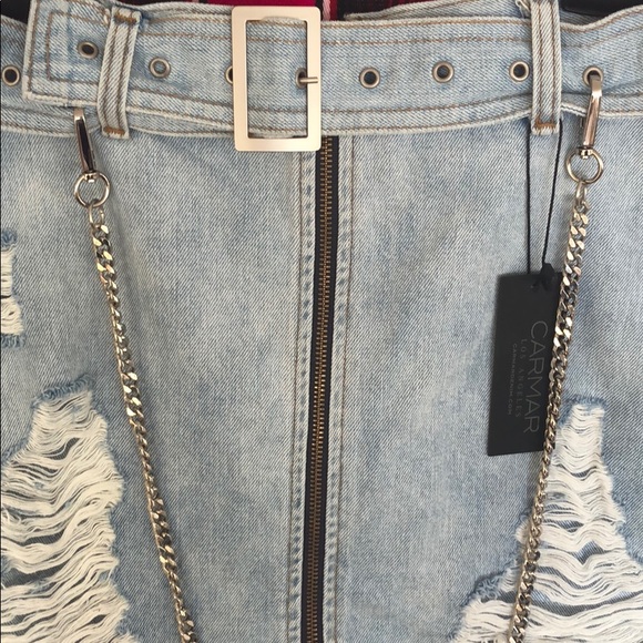 CARMAR denim skirt with belt and chain detail - Picture 4 of 6